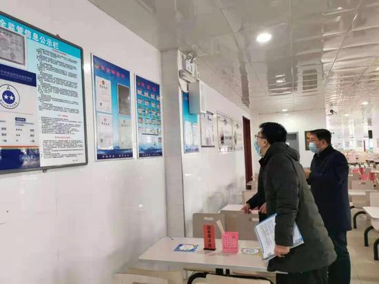 北京昌平市場監(jiān)管通報(bào) 慶豐包子鋪及漢庭酒店排查結(jié)果公布，19處問題已整改完畢